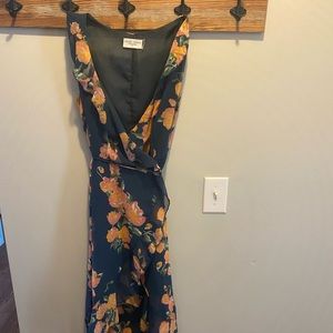 Dress forum floral midi wrap dress